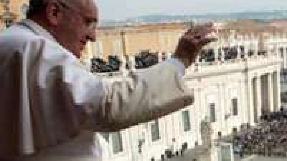 Papa Francesco: "Occorre una risposta unanime contro l'Isis"