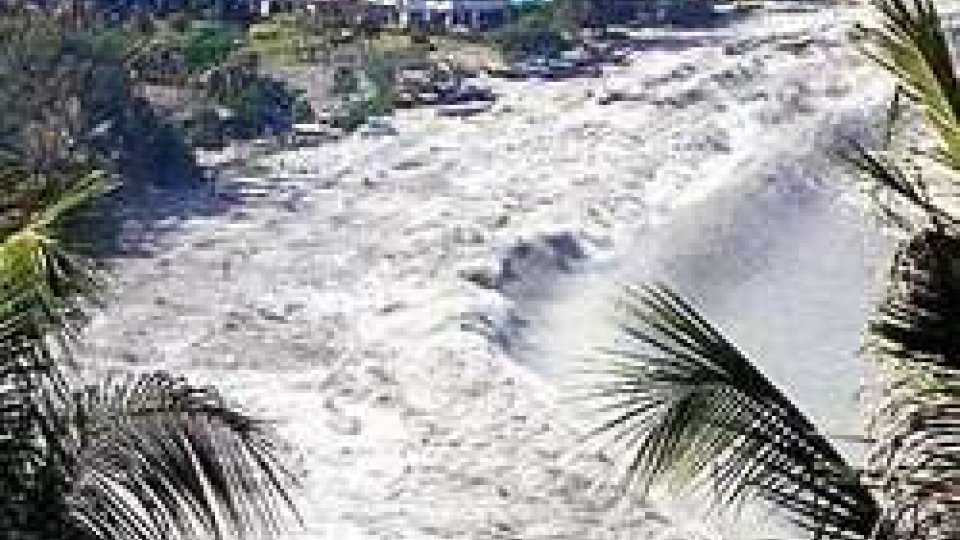 26 dicembre 2004: un gravissimo Tsunami scuote l'Oceano Indiano