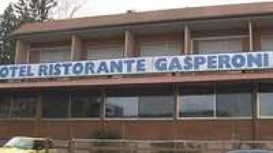 Hotel Gasperoni: i proprietari spiegano i motivi della chiusuraHotel Gasperoni: i proprietari dispiaciuti per la chiusura