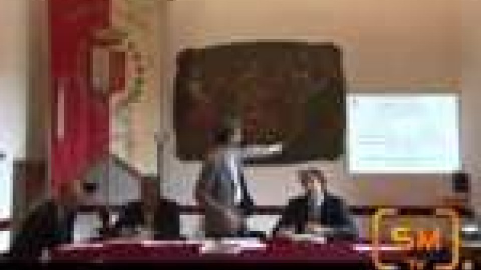 Rimini. Presentato il progetto del bilancio di previsione 2012Rimini. Presentato il progetto del bilancio di previsione 2012