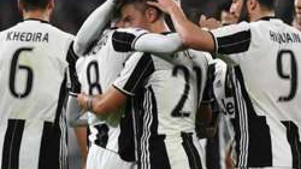 Serie A: la Juventus travolge il Palermo 4-1 con Marchisio, Dybala e Higuain