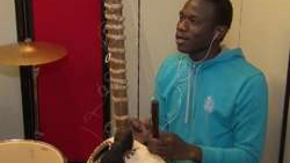 Fano: storia della kora, strumento tradizionale africano arrivato in un barcone
