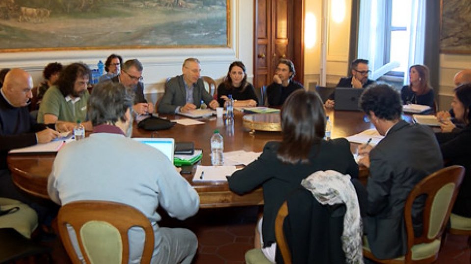 L'incontro a palazzo BegniFinanziaria: sindacati critici sulle proposte del Governo, martedì nuovo incontro