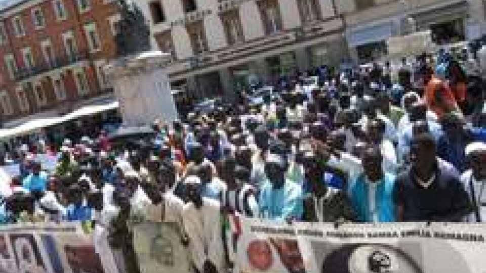 Marcia per la pace tra religioni. La comunità Senegalese in festa incontra i rappresentati istituzionali e religiosi di Rimini