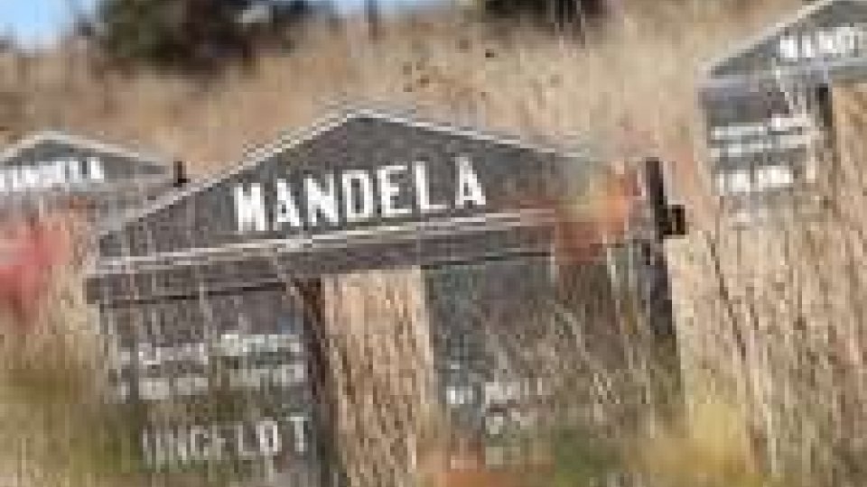 Mandela: la salma a Qunu