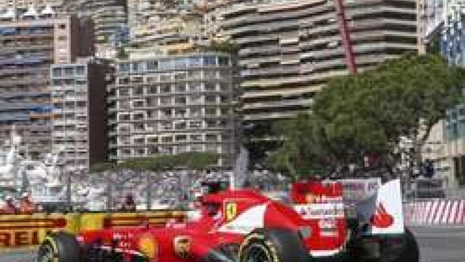 La Ferrari impegnata a Monaco