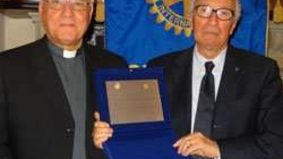 A Padre Ciro Benedettini il premio Rotary San Marino alla professionalità