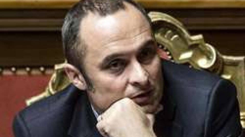 Governo italiano: si dimette il Ministro per gli Affari Regionali Costa