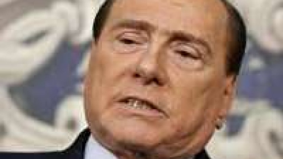 Berlusconi: “vedrò Bersani”, leader Pd frena su governissimo