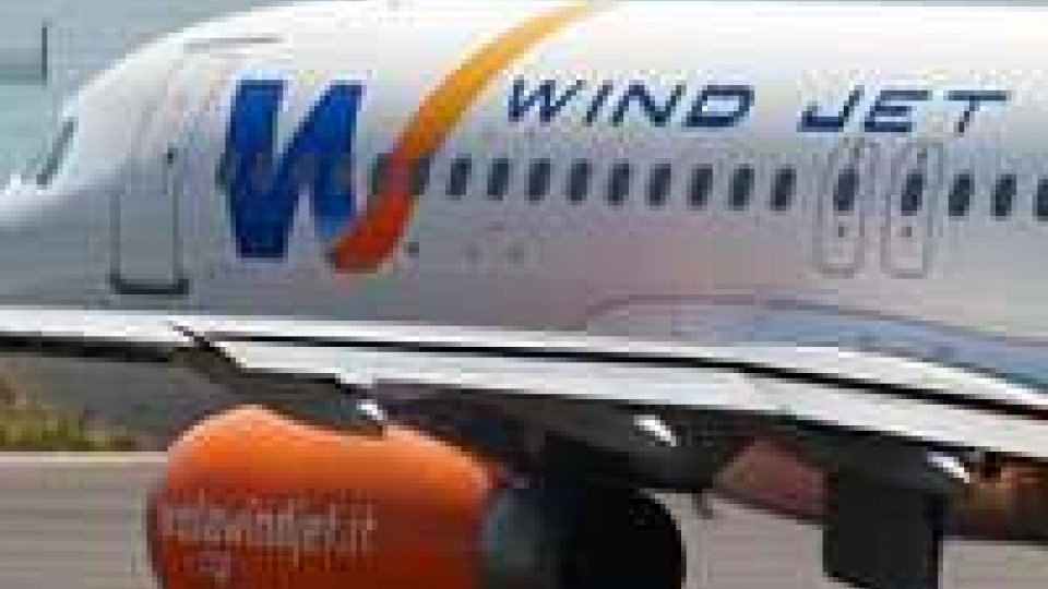 Fallita integrazione Windjet-Alitalia: Enac attenderà fino a lunedì prima di far scattare la sospensione della licenzaFallita integrazione Windjet-Alitalia: Enac attenderà fino a lunedì prima di far scattare la sospensione della licenza