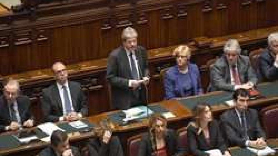 Il governo GentiloniIl Governo Gentiloni alla prova della fiducia: scontata alla Camera, più risicata al Senato
