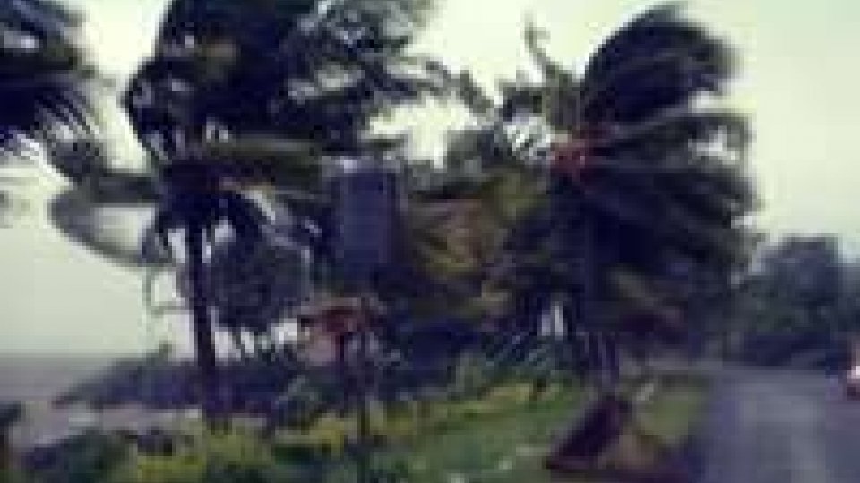 Isole Samoa, ciclone Evan provoca morti e dispersi