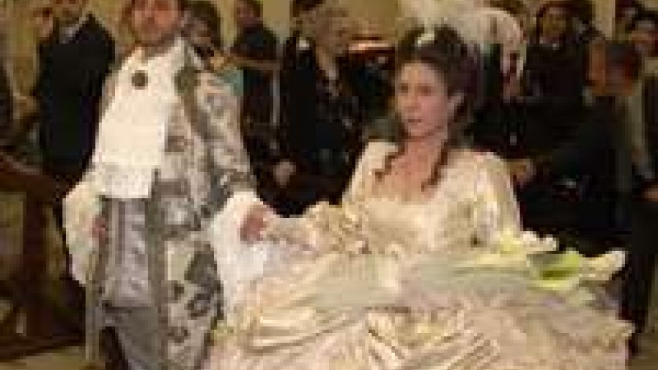 San Marino: matrimonio in stile settecentesco alla Pieve