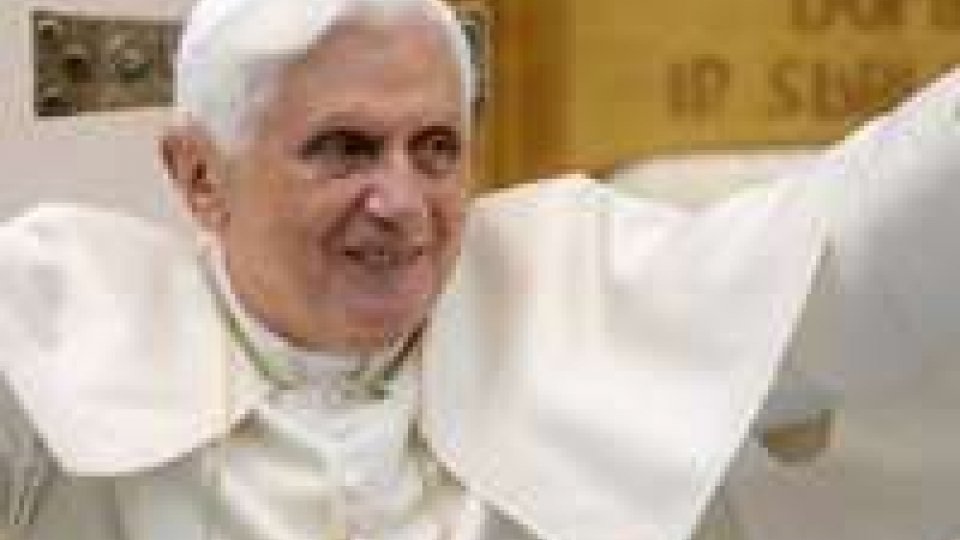 Benedetto XVI: nessun dubbio sulla validità della mia rinuncia