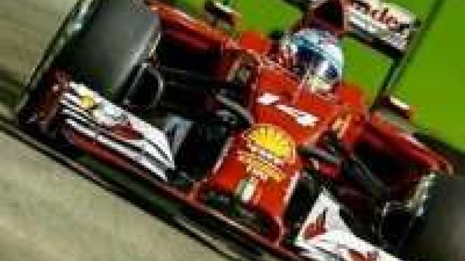 Singapore: Hamilton conquista GP e vetta iridataSingapore: Hamilton conquista GP e vetta iridata