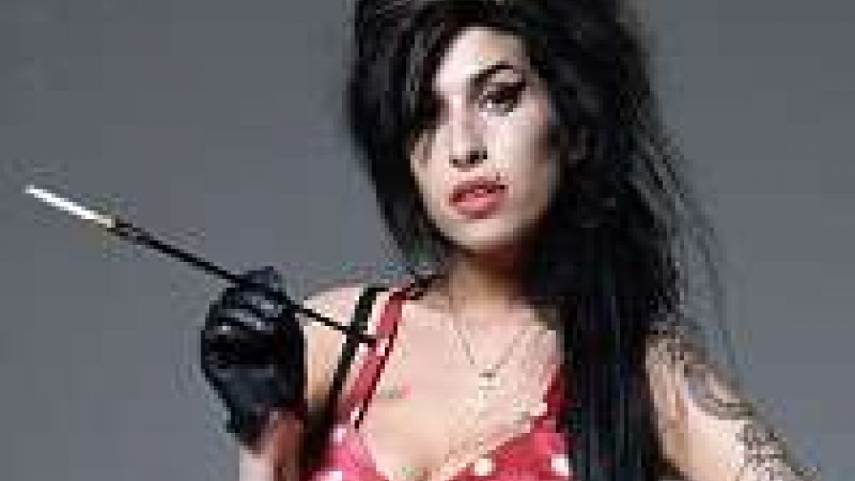 Amy Winehouse, esce la colonna sonora del film-biografia