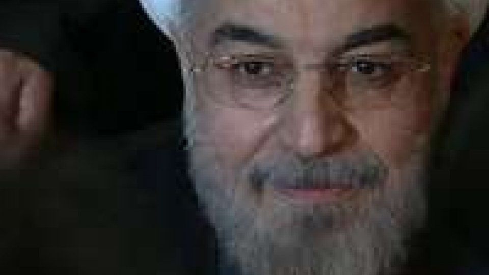 Iran: Rohani in carica, presidente moderato alla prova
