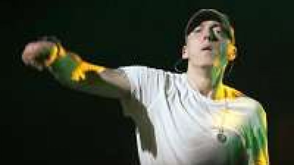 Eminem, 
dopo la droga, il... jogging