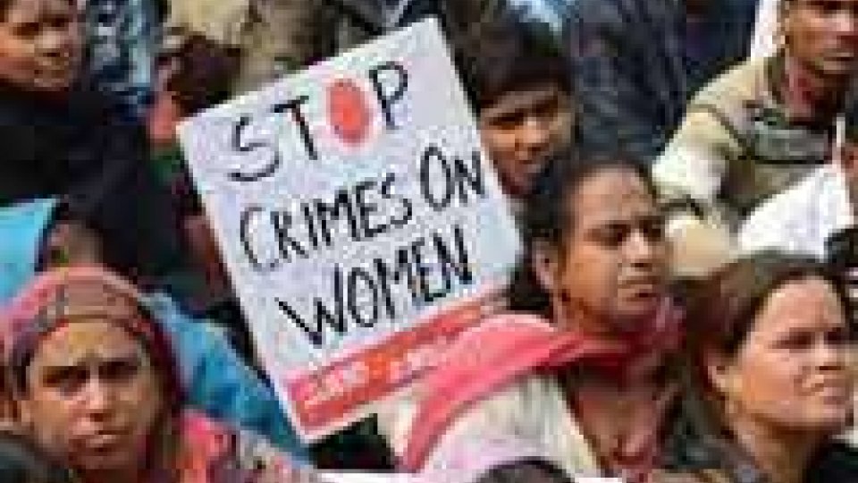 India: tradito da ex fidanzata, la uccide e stupra cadavere