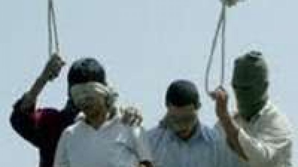 Iran: impiccati due iraniani, accusati di spionaggio