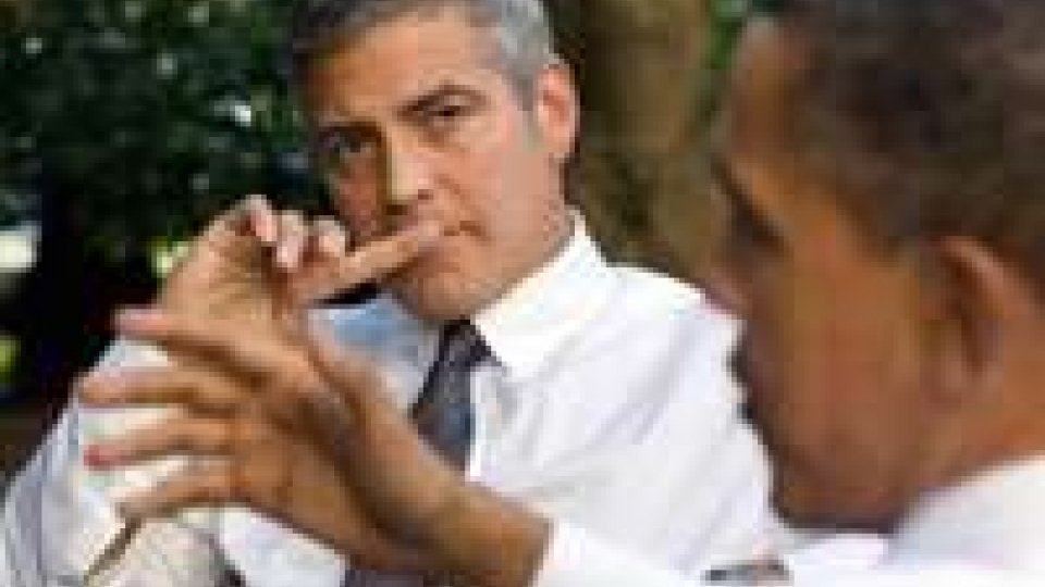 Clooney raccoglie 15 milioni di euro per Obama