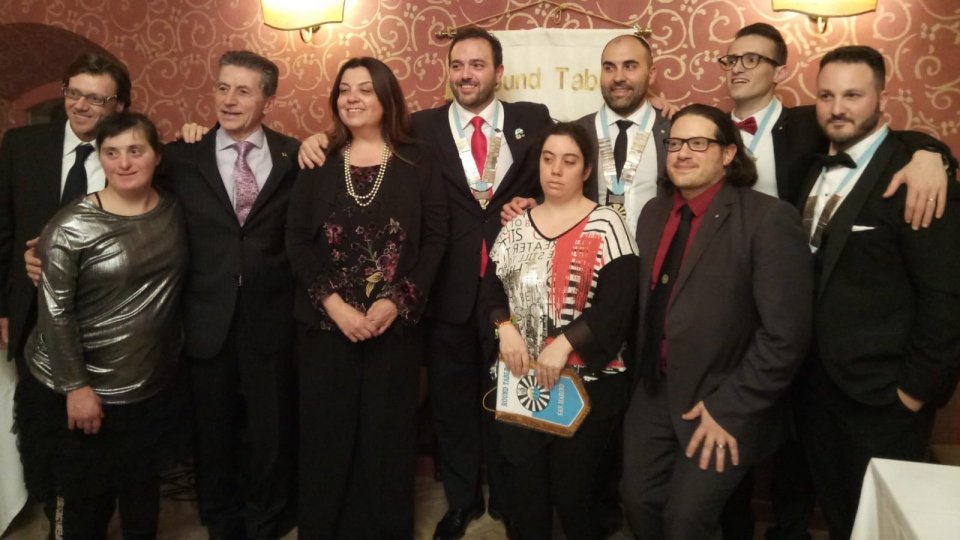 La Round Table San Marino dona il ricavato del proprio service annuale alla Fondazione Centro Anch’io per il progetto “Chiavi di casa” a sostegno della disabilità