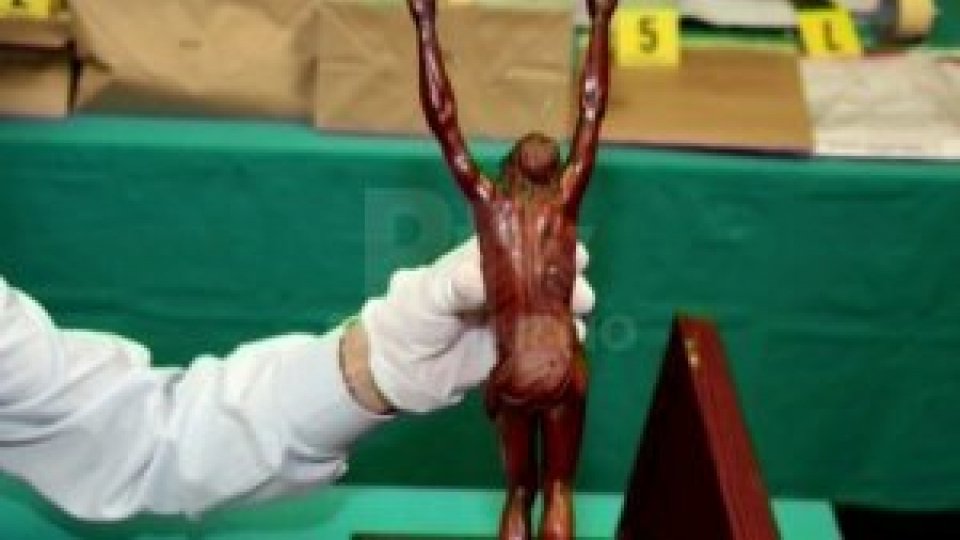 Cristo ligneo attribuito a Michelangelo: il pm di Rimini ne chiede la confisca
