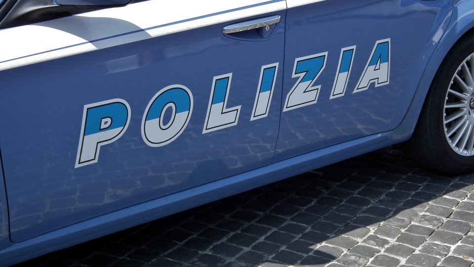 Rimini: arrestati quattro pregiudicati per furto in gioielleria