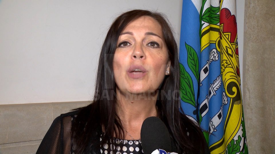 Il Segretario alle Finanze Eva GuidiVicenda CIS: "corsa contro il tempo" per il "Piano B". Lunedì giornata decisiva