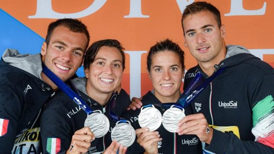 Mondiali di nuoto: Italia d'argento nella staffetta mista