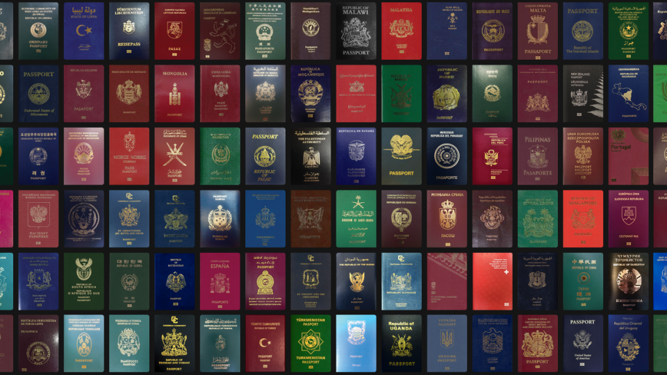 La Segreteria agli Esteri: "Più facile viaggiare con un passaporto sammarinese"