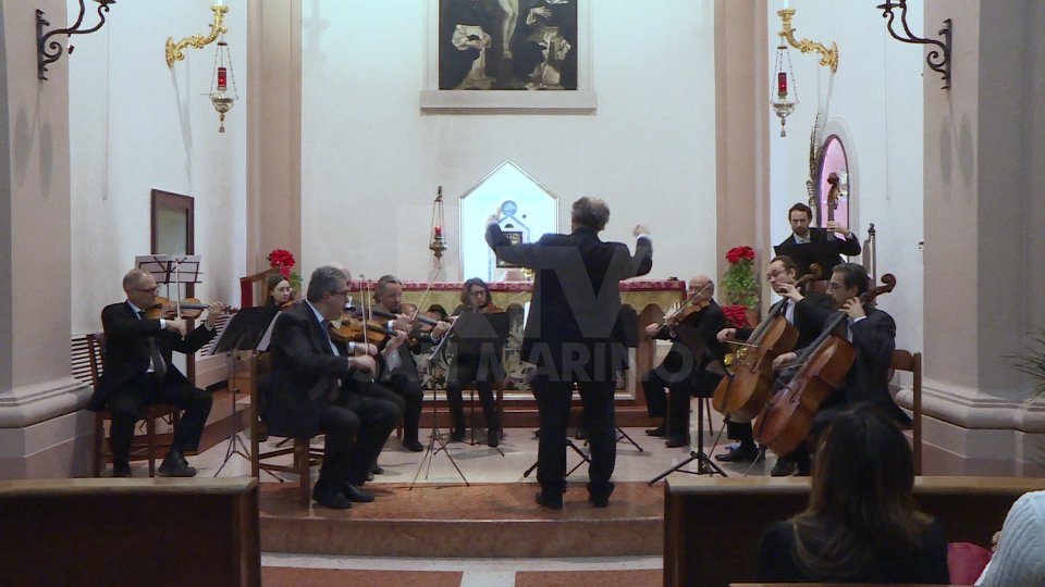 Concerto di Santo Stefano: Michele Santi e la Camerata del Titano spaziano dal classico al moderno