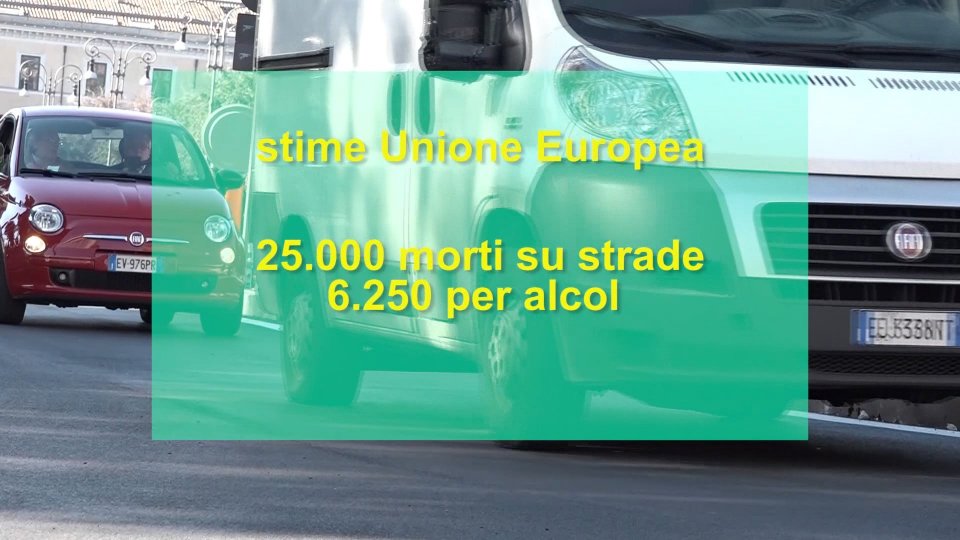 Guida in stato di ebbrezza, nell'Unione Europea un quarto dei 25mila morti su strada è dovuto all'alcol