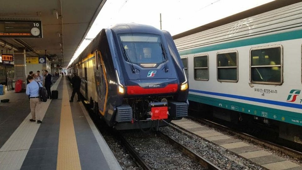 Coronavirus. Treni e bus regolari in Emilia-Romagna