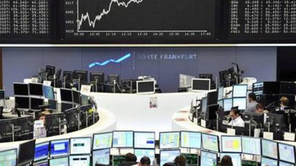 Borsa: è panico in Europa, Milano crolla (-10,8%)