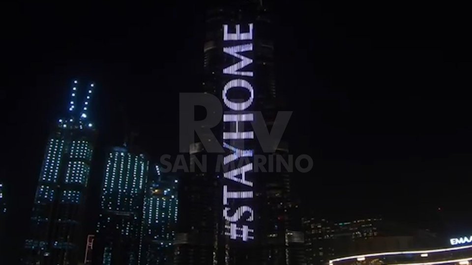 Dubai: dal Burji Khalifa, "Stay Home"