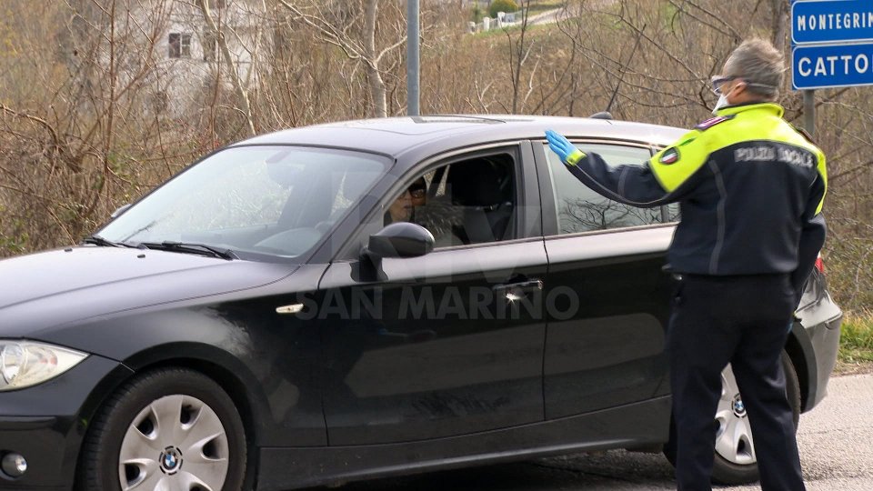 Misure anti-Covid: tra marzo e aprile oltre 2.800 i controlli della Polizia locale; 49 sanzionati, quasi azzerati gli incidenti stradali