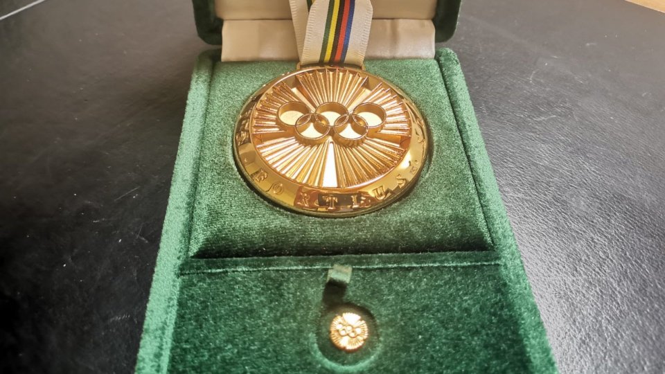 La prestigiosa medaglia "Pierre De Coubertin" donata al Museo dello Sport e dell'Olimpismo da Marino Ercolani Casadei
