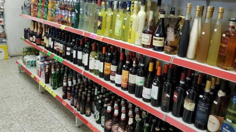 Vendita di alcol dopo la mezzanotte: 10 giorni di chiusura per recidiva ad un mini market a Bellariva