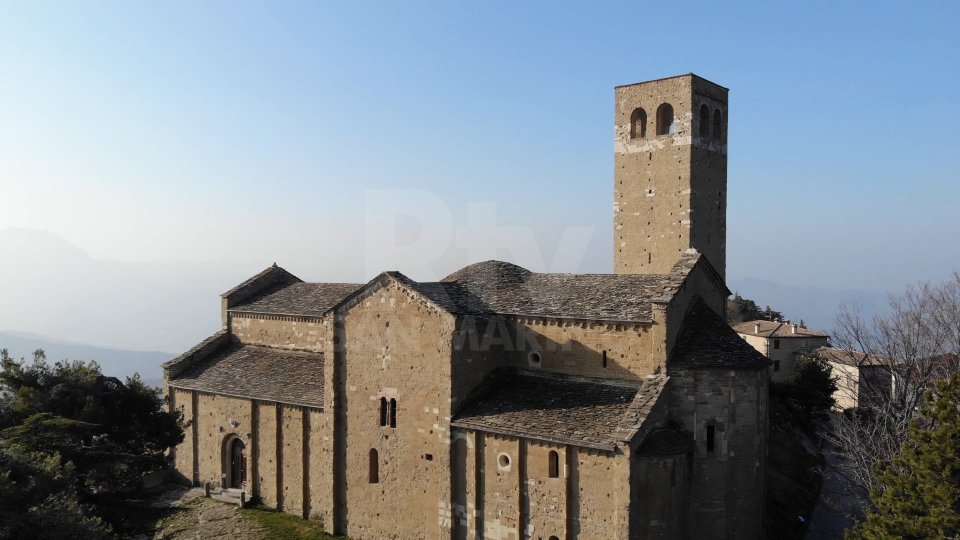 San Leo: dal battesimo alla missione, riparte l'anno pastorale della Diocesi San Marino Montefeltro