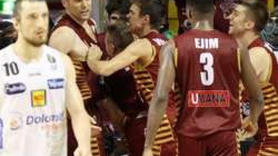 Basket: la rimonta di Venezia vale il match pointBasket: la rimonta di Venezia vale il match point