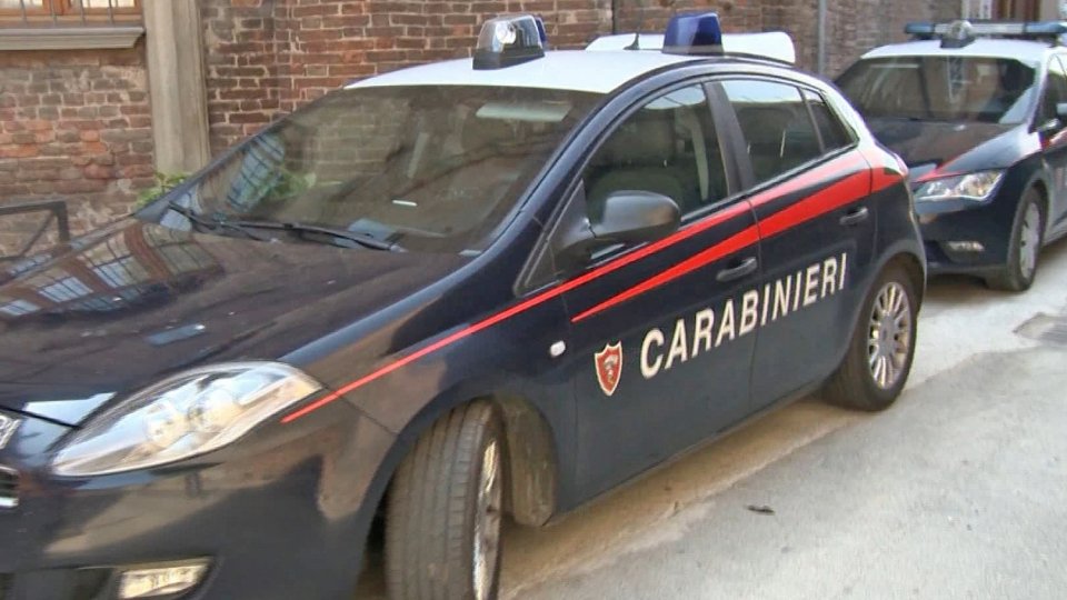 Bologna: droga e prostituzione con minorenni, 6 indagati