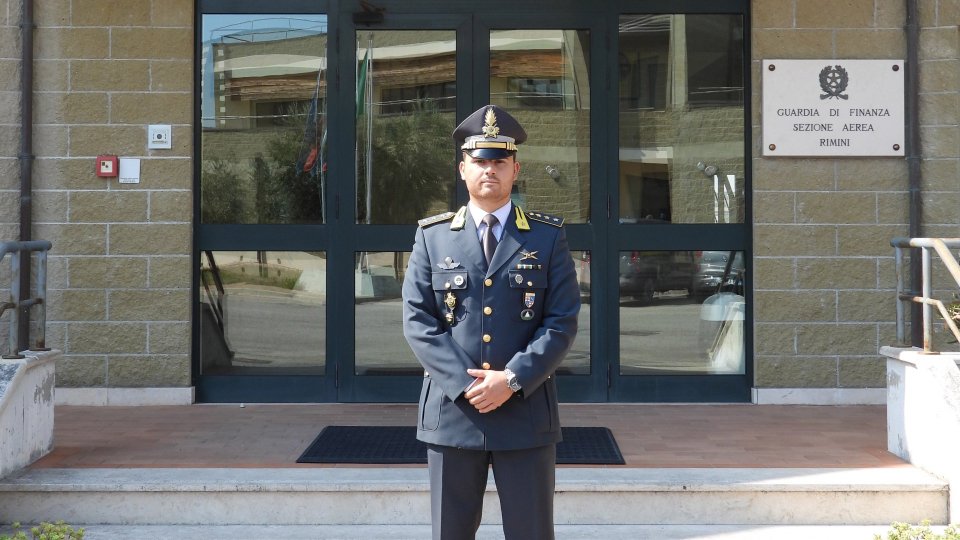 Il Capitano Pilota Daniele Lozzi è il nuovo comandante della sezione aerea della Guardia di Finanza di Rimini