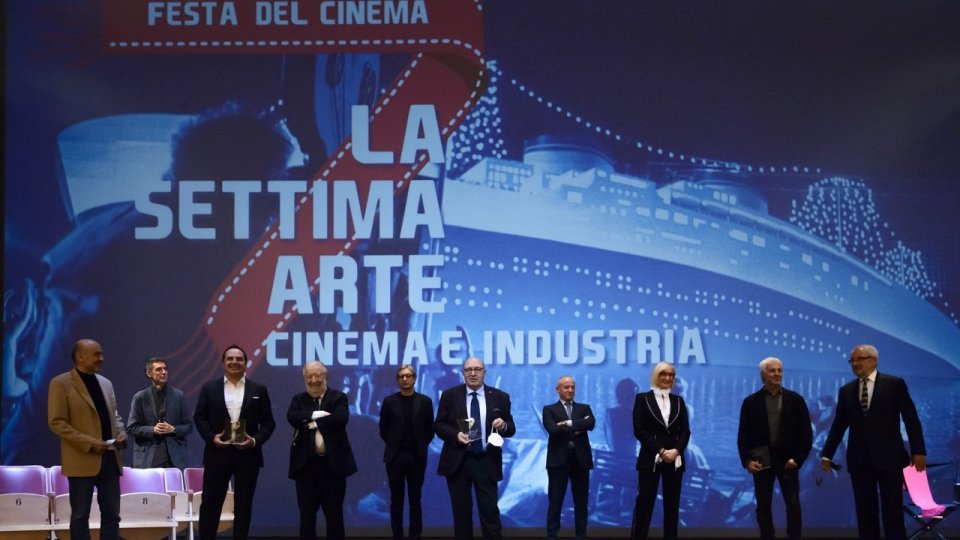 Successo per La Settima Arte Cinema e Industria 2020. A Rimini il 3 volte Premio Oscar Dante Ferretti incontra il pubblico e riceve il premio ad honorem