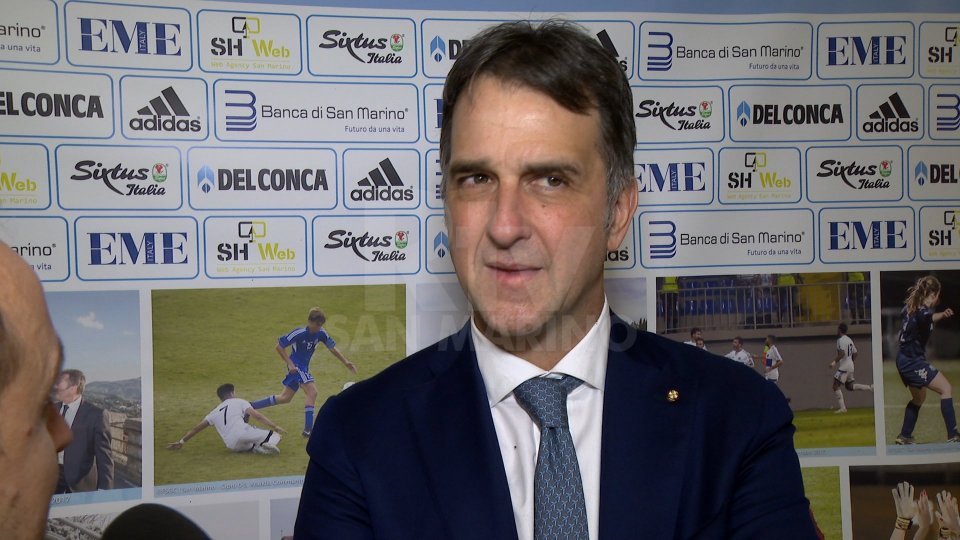 Uefa, il vicepresidente Michele Uva rassegna le dimissioni