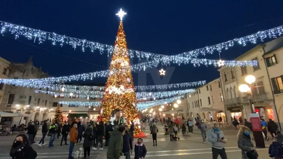 In Italia già approvate le nuove disposizioni sugli spostamenti nel periodo natalizio