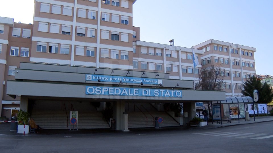 San Marino: operaio si frattura la mano, prognosi di 40 giorni