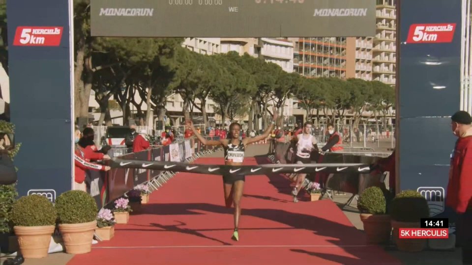 Beatrice Chepkoech fa il record del mondo nei 5 km su strada
