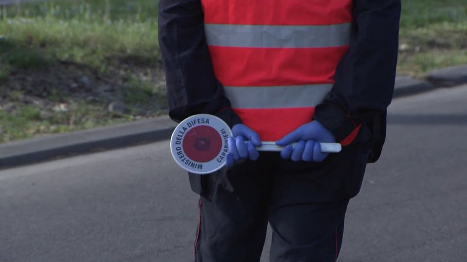 Controlli covid, bloccati dalla Polizia Locale 20 scooteristi minorenni a Riccione