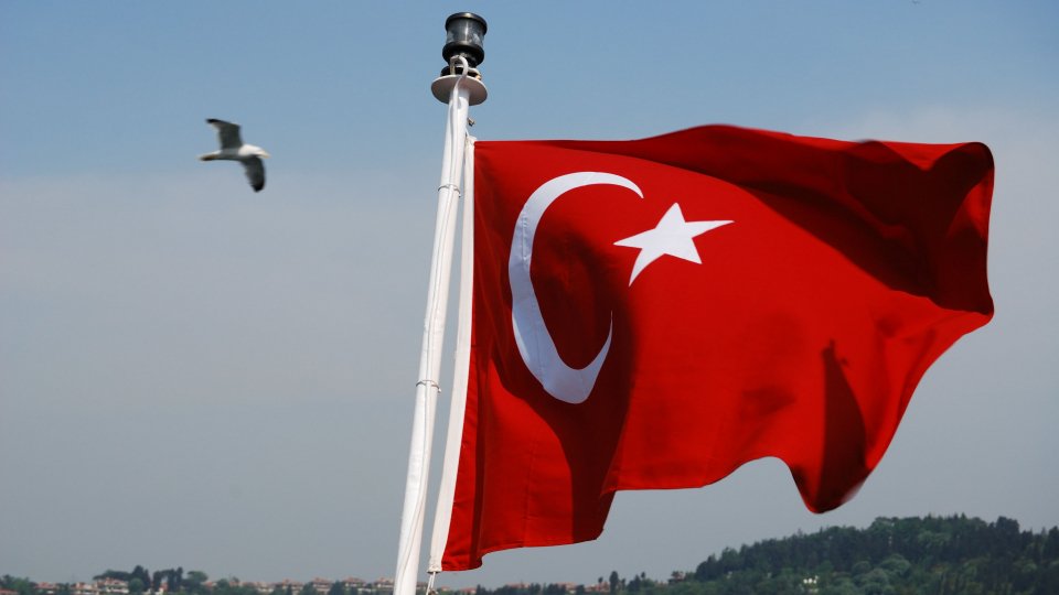 La Turchia lascia la Convenzione di Instanbul per combattere la violenza contro le donne